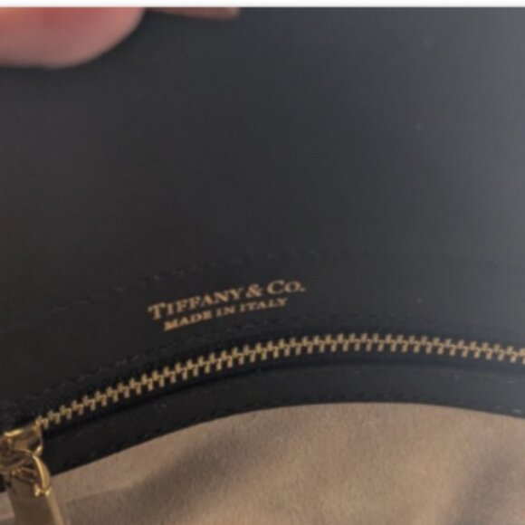 NWT Super Rare Tiffany & Co. Return To Tiffany Raised Logo Black Leather Purse - Picture 8 of 16